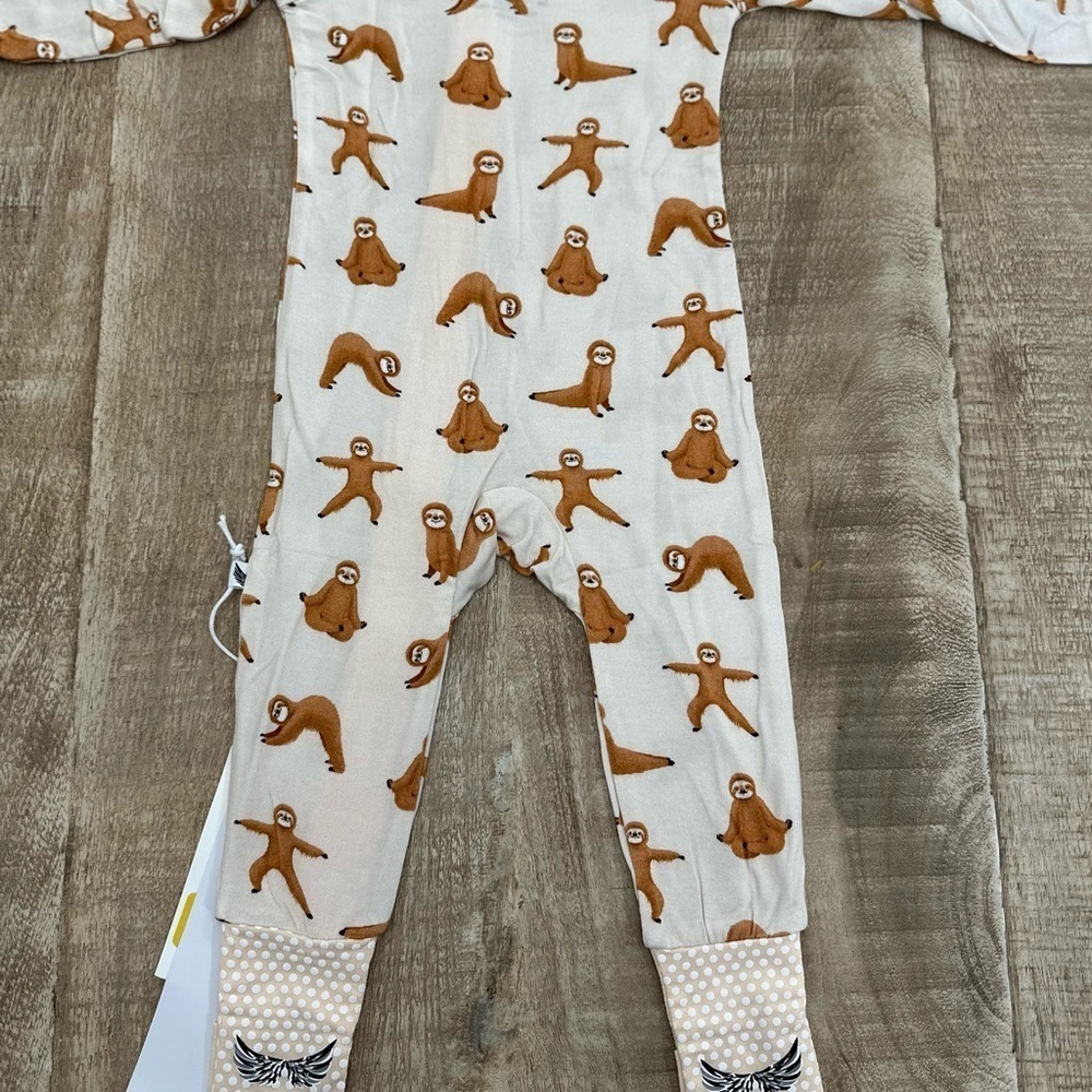 Free Birdees | Yoga Sloths Convertible Footie | 12–18M - Picture 5 of 15
